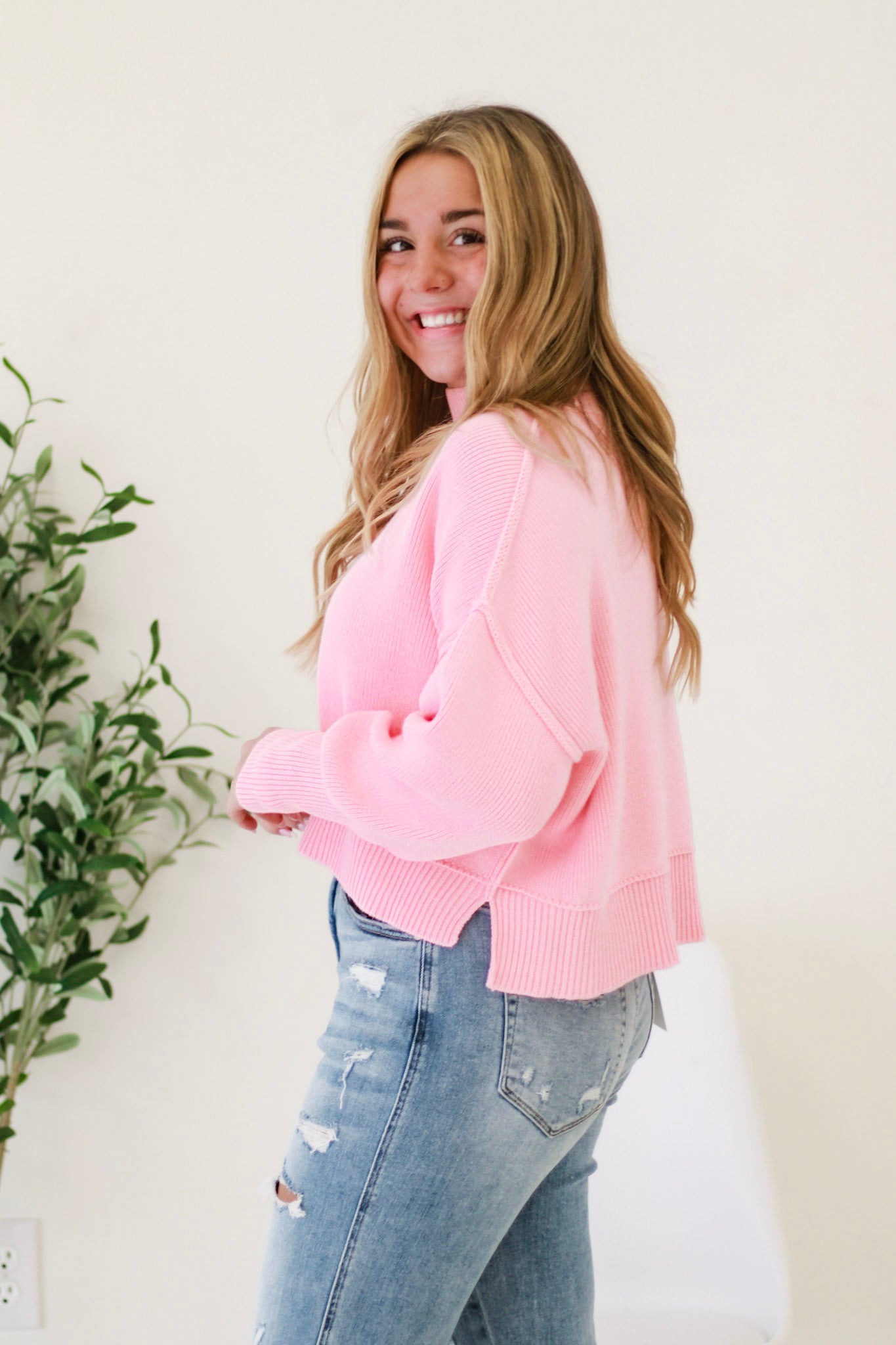 We Have a Warm Feeling Cropped Sweater in Dark Pink