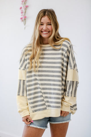 Free & Easy Striped Sweatshirt