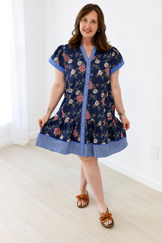 Daily Life Floral Dress in Navy