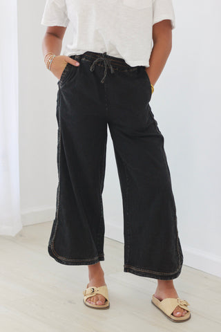 Meant to Be Mineral Wash Pants in Black