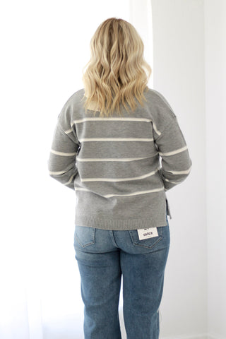 Hot Toddy Sweater in Gray/White