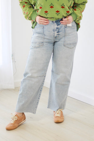 Well Rounded Barrel Jeans by Vervet