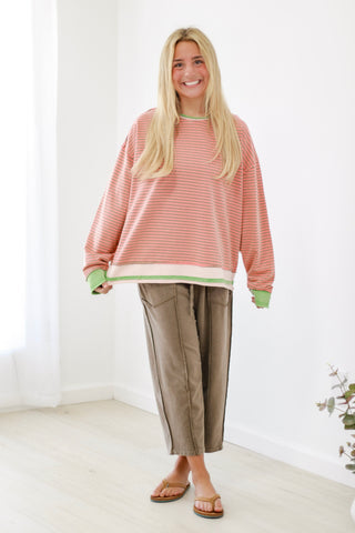 Sunday Morning Pullover in Coral Grey