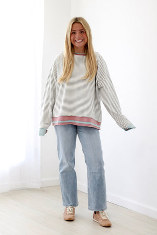 Sunday Morning Pullover in Heather Grey