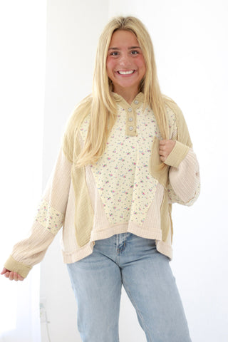 Fall Vibin' Floral Blouse