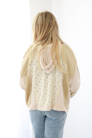 Fall Vibin' Floral Blouse