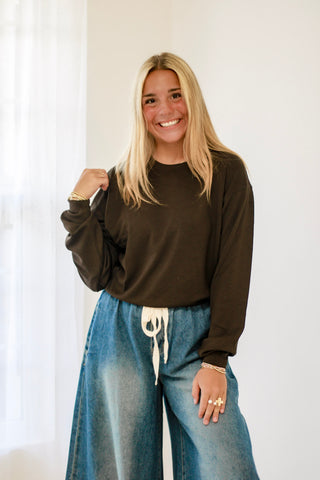 Take It Easy Sweatshirt in Chocolate