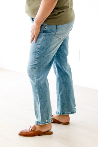 Walk the Line Distressed Judy Blue Jeans