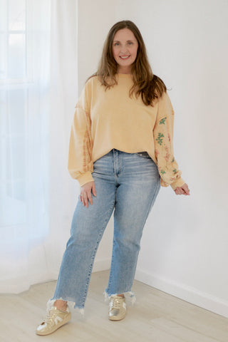 Sunday Blues Cropped Straight Jeans