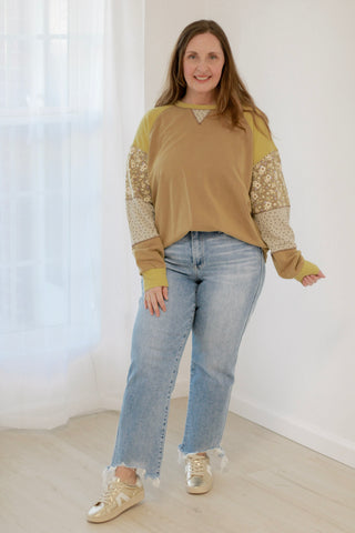 Don't Go Crazy Top in Mocha