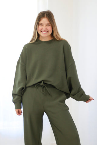 In It For The Long Haul Set in Dark Olive