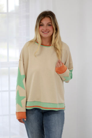 Star of the Show Pullover in Taupe