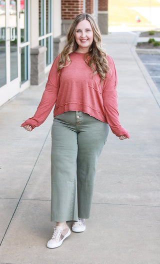 Day at the Cafe Basic Top in Rust