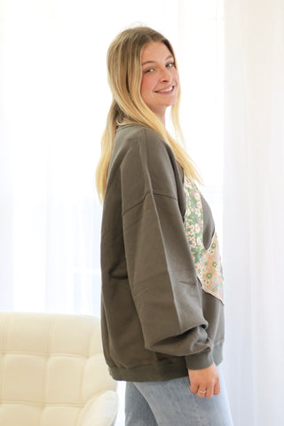 Natural Life Peace Pullover in Olive