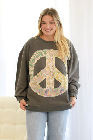 Natural Life Peace Pullover in Olive