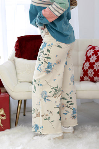 Too Much of a Good Thing Floral Pants in Ivory