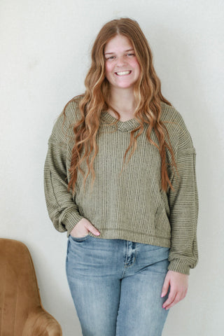 Christmas Market Top in Pine