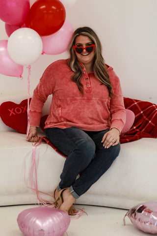 Love to Be in Love Magenta Pullover