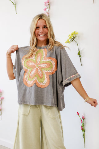 Blooming Personality Top in Slate