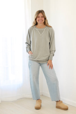 Color of the Year Pullover