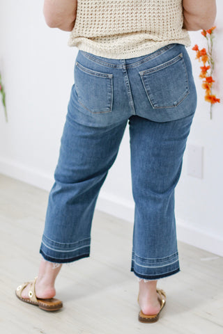 Right Fit Judy Blue Wide Leg Crop