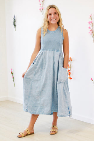 Casual Friday Maxi Dress