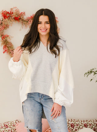 Winter Magic Cream Contrast Pullover