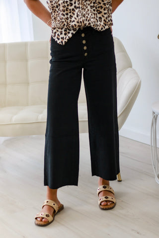 Downtown Vibes Wide Leg Pants in Black