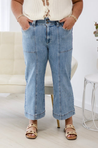 Effortless Style High Rise Cropped Jeans