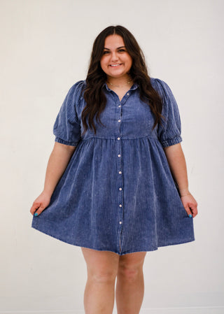 The Stunner Dress in Blue