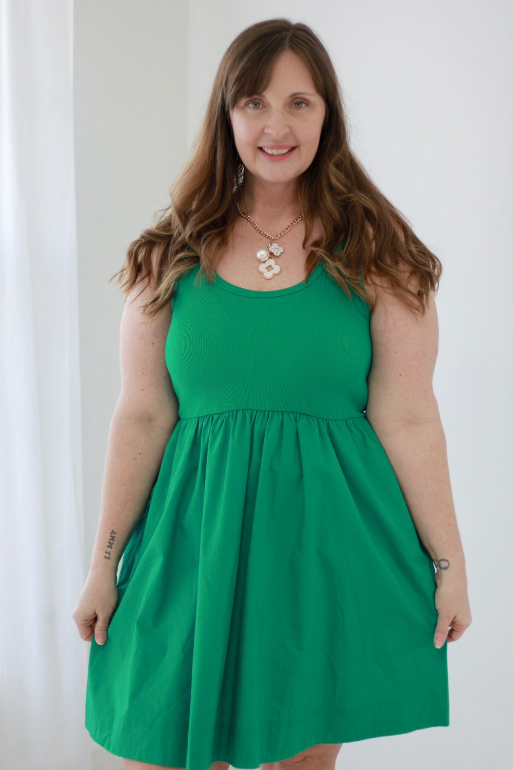 Pack Your Bags Dress in Kelly Green | Women's Dresses