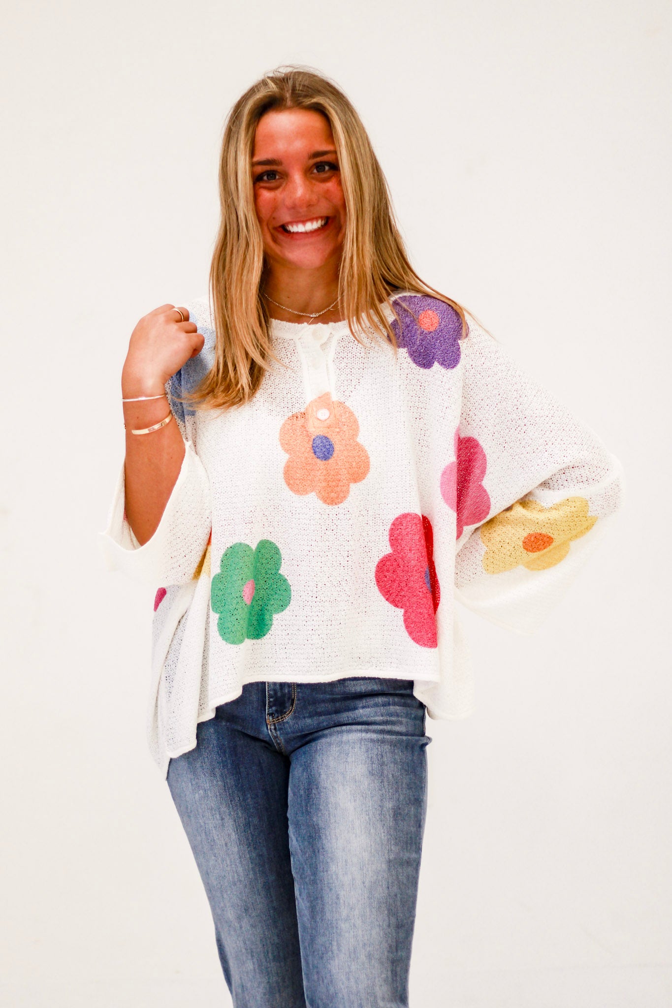 Floral Vibe Ribbed V-Neck Sweater in Ivory