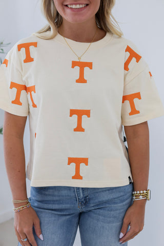Tenn Ritter Cropped Tee in Cream