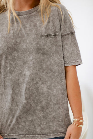 Good Vibes Mineral Wash Tee in Gray