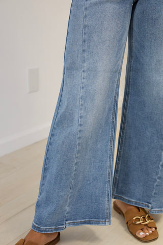 Count Me In Mid Rise Crop Jeans by Risen
