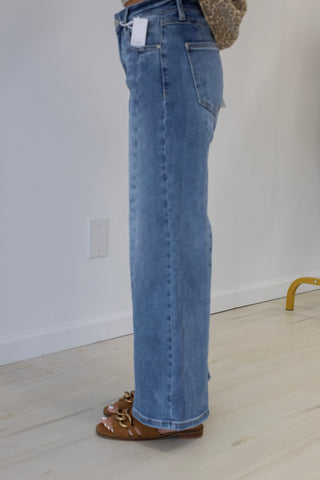 Count Me In Mid Rise Crop Jeans by Risen
