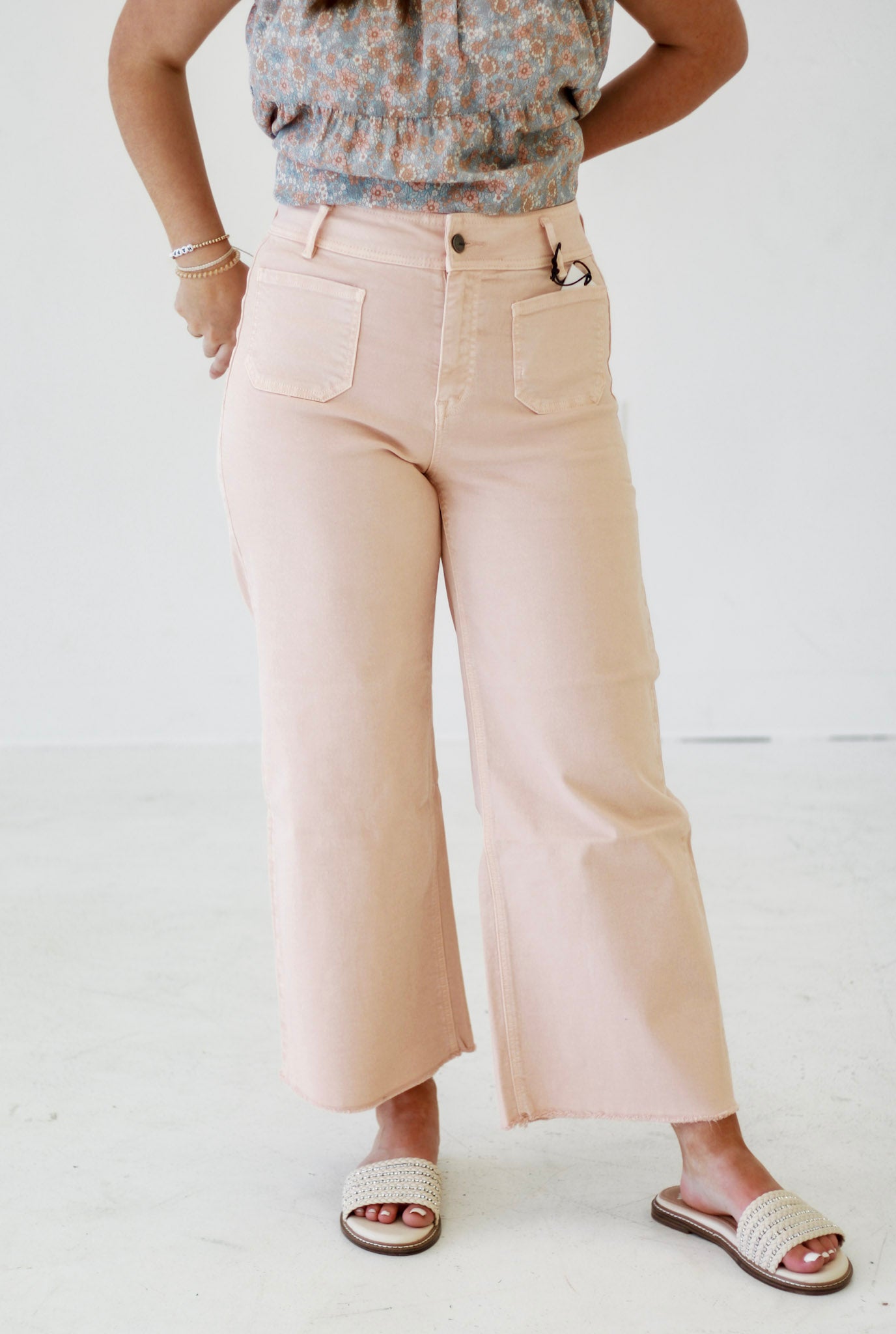 Summer Breeze Chic Cropped Wide Leg with Front Pocket in Spanish Villa