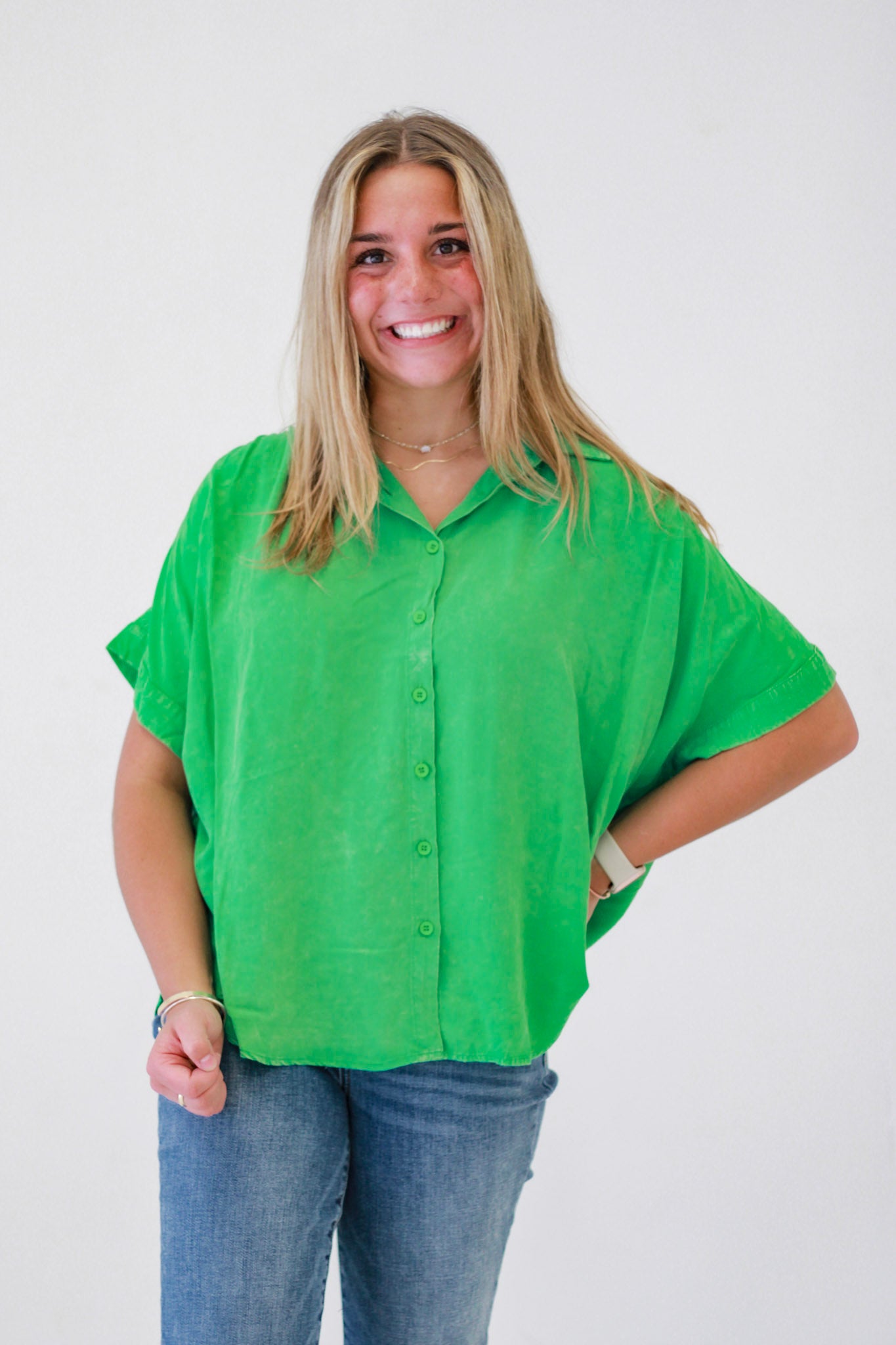 Be Comfy in Work Button Down Blouse in Kelly Green