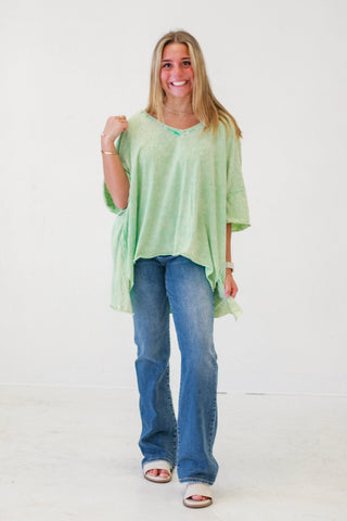 Summer Sunset Vibe Mineral Wash V-Neck Tee in Mint by Oli & Hali