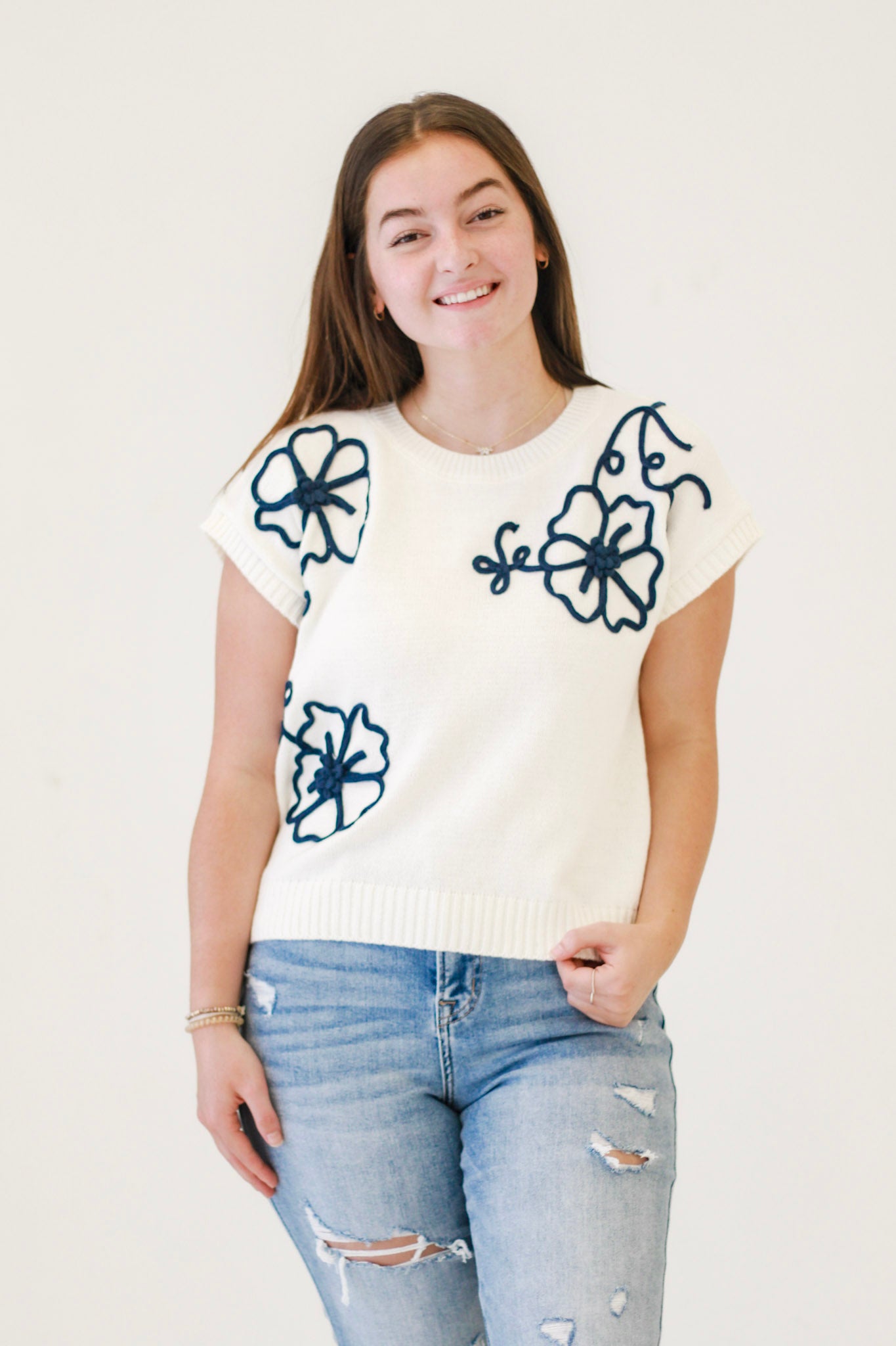 Cute for Summer Embroider Floral Top in Ivory