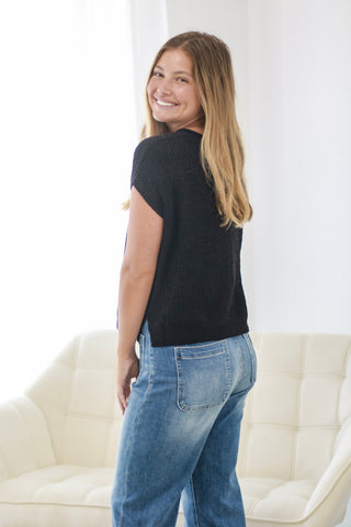 Brunch on the Dock in Black