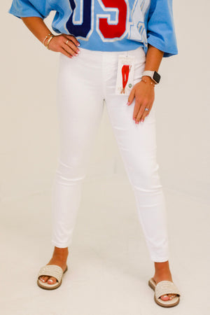 Made for Moving SoundStyle Pull on Jeans in White