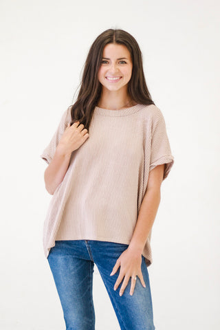 Summer Lovin Short Sleeve Top in Coco