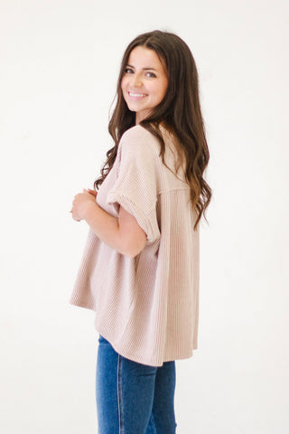 Summer Lovin Short Sleeve Top in Coco