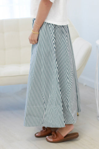Sunny Summer Days Stripe Skirt in Navy