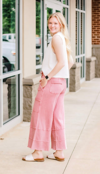 The Good Life Wide Leg Pants in Mauve