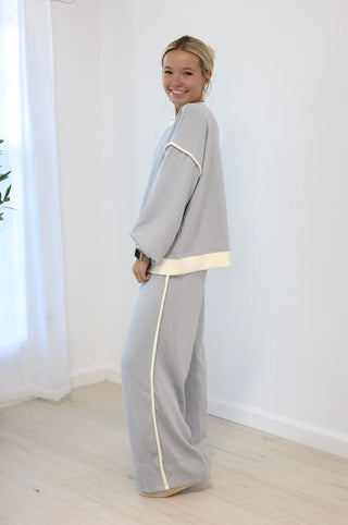 Lounge Around Piped Scuba Set in Light Grey