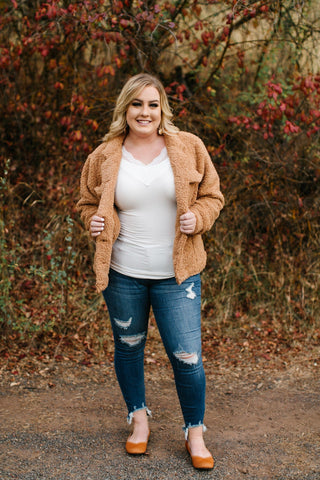 Foxy Sherpa Jacket In Camel