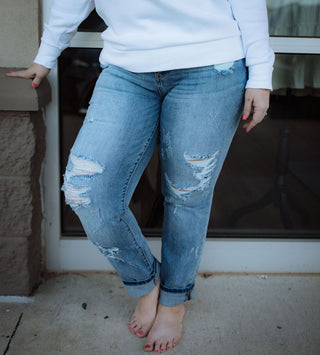 Judy Blue Mid Rise Destroyed Boyfriend Jeans