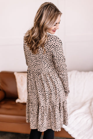 Domino Effect Babydoll Dress In Mocha